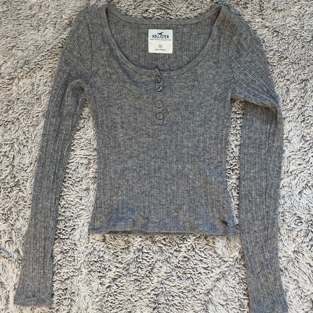 Hollister ribbed long sleeve shirt